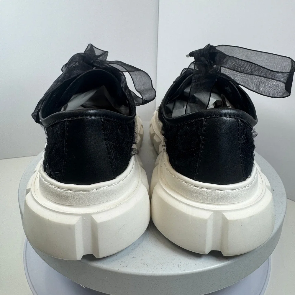Cosy Island Platform Sneakers Girl's Black Floral Chunky Sole‎ Size 4